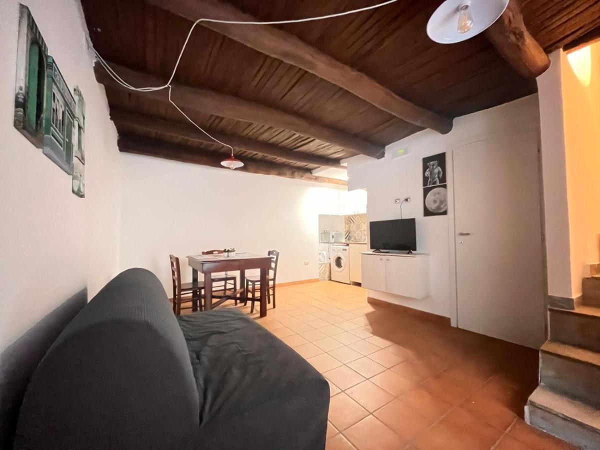 House Of The Night Apartment Naples Luaran gambar